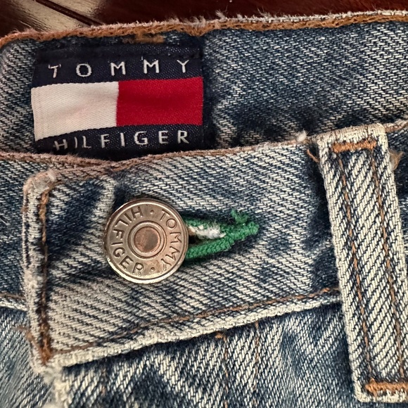 Tommy Hilfiger Women's Hi Rise Straight Leg Vintage Jeans. - Picture 11 of 15